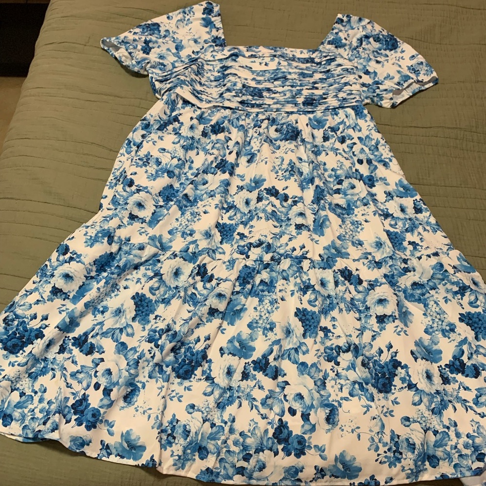 Blue floral Bloomchic dress!